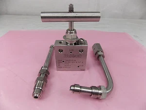 BUTECH PRESSURE VALVE 20UV61V-SS 20,000 PSI @ 72 W/ 2 FITTING ADAPTER - Picture 1 of 8