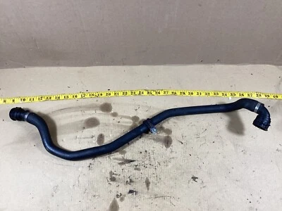 Manguera de entrada/refrigerante de agua BMW X3 E83 2004-2010 8377702 OEM. Foto 1 de 4