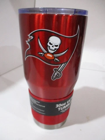 Tampa Bay Buccaneers NFL 30 oz Ultra Travel Tumbler NEW---FREE SHIPPING Cover