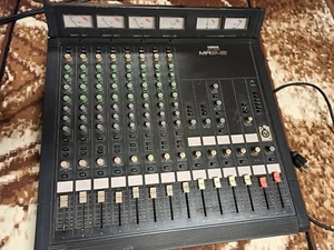 Yamaha MR842 mikser, konsola, vintage 90's Japan - Zdjęcie 1 z 3