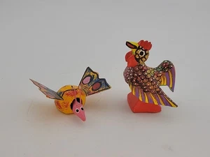 Testa di farfalla vintage Messico 1,5" e gallo in legno 2,5" dipinto a mano - Foto 1 di 8