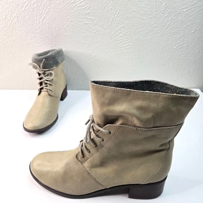 Botas con cordones Seychelles de cuero neutro topo Rertro grunge botín al tobillo talla 8,5 Foto 1 de 4