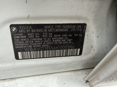 Противотуманные фары 2006 BMW 325I со стороны водителя левая сторона - Изображение 1 из 4