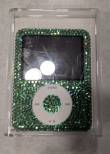 iPod nano new unopened 8GB SPARKLY RARE Green 3rd generation - Picture 1 of 5