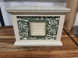 Keepsake Box Wood - Picture 1 of 7