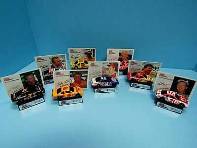 LOT (8) RACING CHAMPIONS DIECAST 1:64 SCALE CAR, STAND & COLLECTOR CARDS 1992-95 - Image 1 of 4