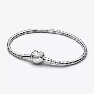 *BRAND NEW* Pandora Lab-grown Diamond Heart Clasp Snake Chain Bracelet 593646C01 - Picture 1 of 4