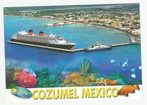 Kreuzfahrtschiff-PC... Disney Magic, Luftaufnahme angedockt in Cozumel Mexiko - Bild 1 von 1