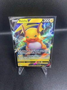 Raichu V 045/172 Swsh09: Brilliant Stars Holo - Picture 1 of 2