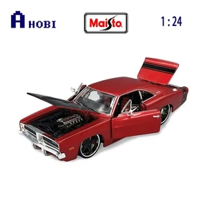 Maisto 1:24 Scale Classic Muscle 1969 Dodge Charger R/T Red Diecast Model Car - Picture 1 of 2
