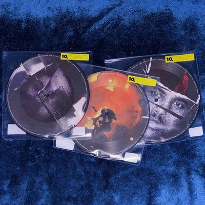2015 The Weeknd Beauty Behind The Madness 7” Inch Single Vinyl Records Lot Of 3 - Image 1 of 2