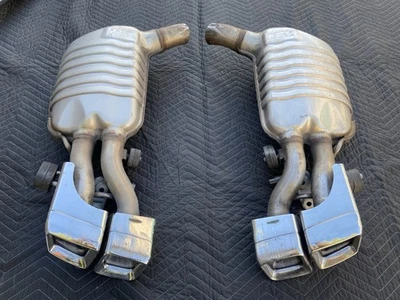 Mercedes-Benz CLS63 AMG W218 Rear Exhaust Mufflers Set 2012 - 2018 OEM - Image 1 of 4