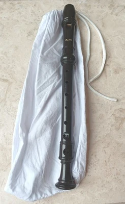 AULOS Descant Soprano Recorder 303A-E in C with Cotton Drawstring Bag Dark Brown - Image 1 of 3