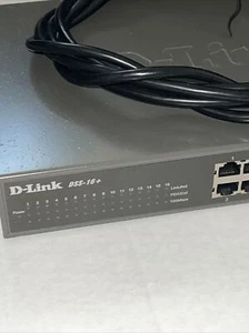 Conmutador de montaje en rack D-Link DSS (DSS16+) 16 puertos - Imagen 1 de 4