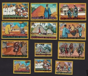 Guinea 1968 * CASA, TRADICIÓN, DISFRACES * Juego completo de 12 sellos [W02] - Imagen 1 de 1