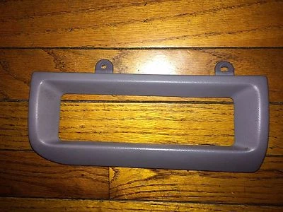 92-97 FORD F150 F250 TRUCK DASH HEATER TRIM 95 94 93 96 BRONCO PICKUP  - Image 1 of 2