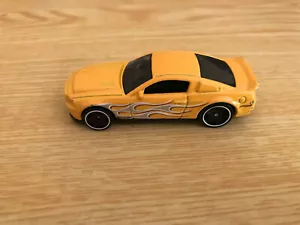 Ford Shelby GT500 Super Snake Mattel '10 - amarillo - Imagen 1 de 4