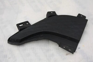 Range Rover Evoque L551 Front Right Trim Bracket 2019 On K8D2-8A050-BA Genuine - Picture 1 of 10