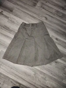 Girls 8-9 Marks and Spencers School Pleated Skirt - Picture 1 of 6