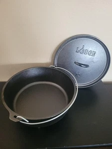 Horno holandés Lodge de hierro fundido Camp 12" 6 cuartos - Imagen 1 de 3