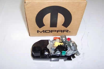 NUEVO Cerradura de pestillo de puerta delantera izquierda genuina OEM MOPAR 2001-2008 PT Cruiser Foto 1 de 3