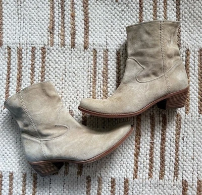 Alberto Fermani Slouchy Western Gamuza Cuero Botines Italia 40 EE. UU. 9,5 Foto 1 de 4