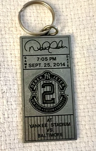 NY YANKEES DEREK JETER KEY CHAIN FINAL HOME GAME SEASON 9/25/2014 MLB RETIREMENT - Picture 1 of 3