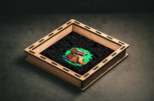 Mimic Dice Tray, Walnut Square Wooden Dice Tray, D&D Tabletop Rolling Tray - Picture 1 of 2