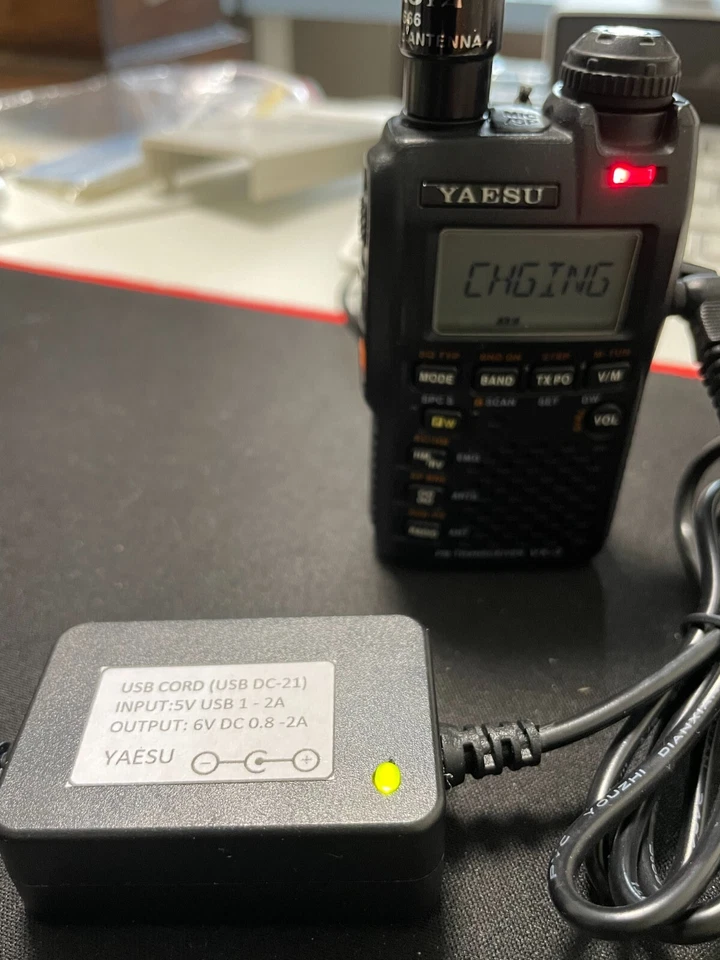 YAESU USB Ladekabel für Vx-1R Vx-2R Vx-3R Akku Ladegerät  - Bild 1 von 4