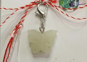 Martisor, Charm aus Edelsteine Jade China (Serpentin) Schmetterling, handmade - Bild 1 von 4