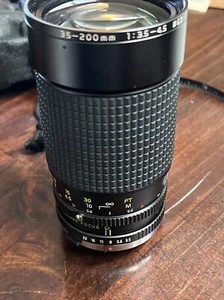 TOKINA AT-X 35-200mm Zoom Lens SD 1:3.5-4.5 - Picture 1 of 5