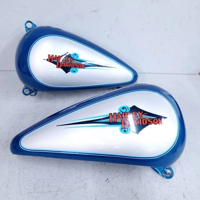 Harley-Davidson Heritage Softail FLSTC tanques divididos de gasolina aguamarina y plateada 61263-95ME Foto 1 de 4