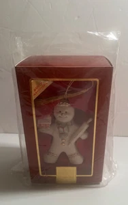 Lenox 2007 Baked With Love Gingerbread Man Christmas Tree Ornament in Box - Picture 1 of 2