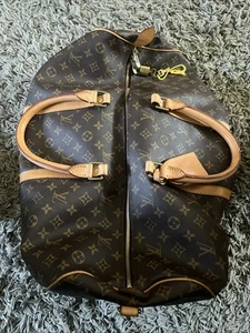 Louie Vuitton Duff. Mint Condition. No Wrinkles. Leather In Perfect Condition. - Picture 1 of 6