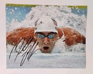 Michael Phelps Signed 8 X 10 Photo With COA - Picture 1 of 2