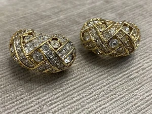 D'Orlan vintage clip on earings. Goldtone with clear stones - Picture 1 of 11