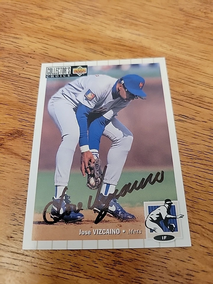 1994 Upper Deck Collector's Choice - Jose Vizcaino #532 Silver Foil Signature - Image 1 of 4