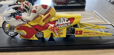 MAC TOOLS RON AYERS 2000 PRO STOCK SUZUKI MOTORCYCLE NHRA ACTION 1/9 SCALE - Image 1 of 4