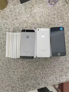 100% working Apple iPhone 5s - 16 GB - (Unlocked) 4G iOS 12 - Afbeelding 1 van 10