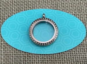 Origami Owl Large Rose Gold Living Locket w/ Crystals LK1017 - Picture 1 of 3