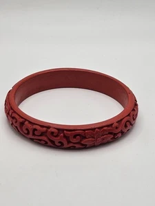 Vintage Red Carved Flower Scroll Cinnabar Bangle Bracelet - Picture 1 of 7