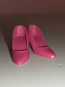 Barbie HTF GRAPE ROSE Closed Toe Heels Pumps Shoes Vtg 1960s Japan  - Picture 1 of 10