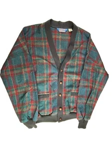 Pendleton Sweater Cardigan Green Red 100% Pure Virgin Wool Made In USA - Picture 1 of 10