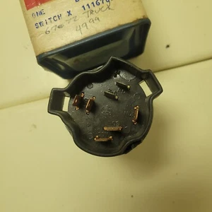 Nos Delco Remy Ignition Switch For 69-72 Chevrolet Truck With Acc - Picture 1 of 2