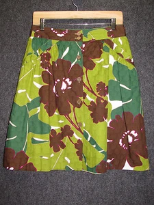 TRINA TURK Colorful Floral Rose Pleated Knee Length Skirt SZ 6 NEW - Picture 1 of 6