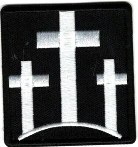 THREE CROSSES Iron On Patch Religious - Picture 1 of 1