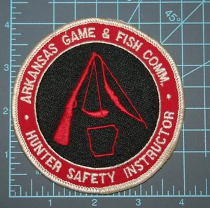 Vintage ARKANSAS Game & Fish Commission Hunter Safety Instructor Uniform Patch - Picture 1 of 2