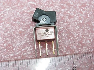 16 PCS C+K E101J1V4BE2 Switch Rocker ON None ON SPDT PC Pins Rocker 20VAC 20VDC - Picture 1 of 2