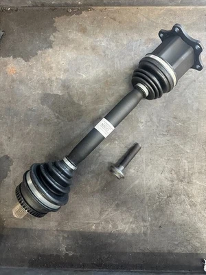 Conjunto de eje GKN Loebro Audi - lado del pasajero delantero (nuevo) 305 083 - para Audi Foto 1 de 3