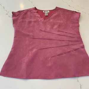 Maggie Sweet Sleeveless Pink Faux Suede Floral Embroidered Blouse Size Medium - Picture 1 of 12